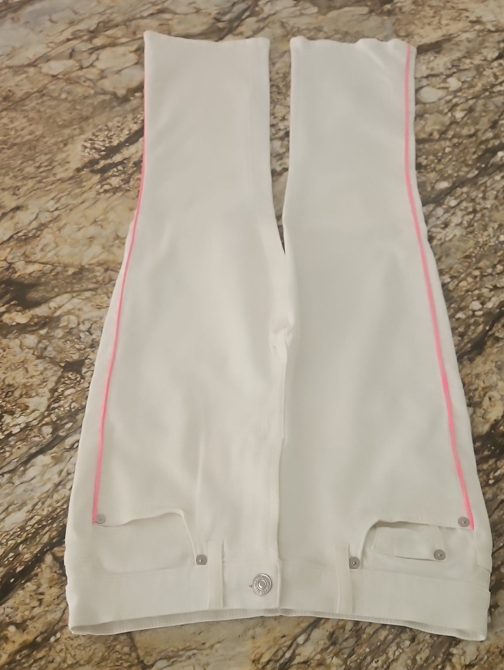 7 For All Mankind Women's White Pink Stripe Jeans Size 27 Inseam 25.5"Rise 10.5"